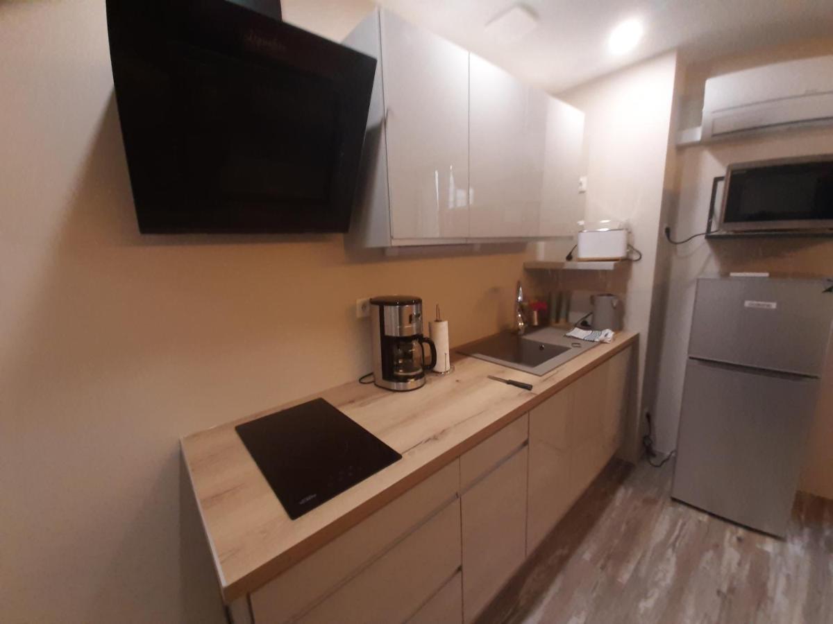 3 Apt T2 Cosy De 40 A 50 M2 Ideal Pour Un Deplacement Pro " Les Iris " Bourg-Saint-Andéol Eksteriør bilde
