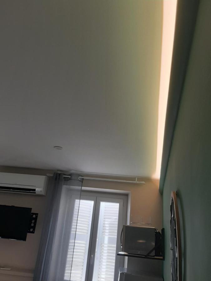 3 Apt T2 Cosy De 40 A 50 M2 Ideal Pour Un Deplacement Pro " Les Iris " Bourg-Saint-Andéol Eksteriør bilde
