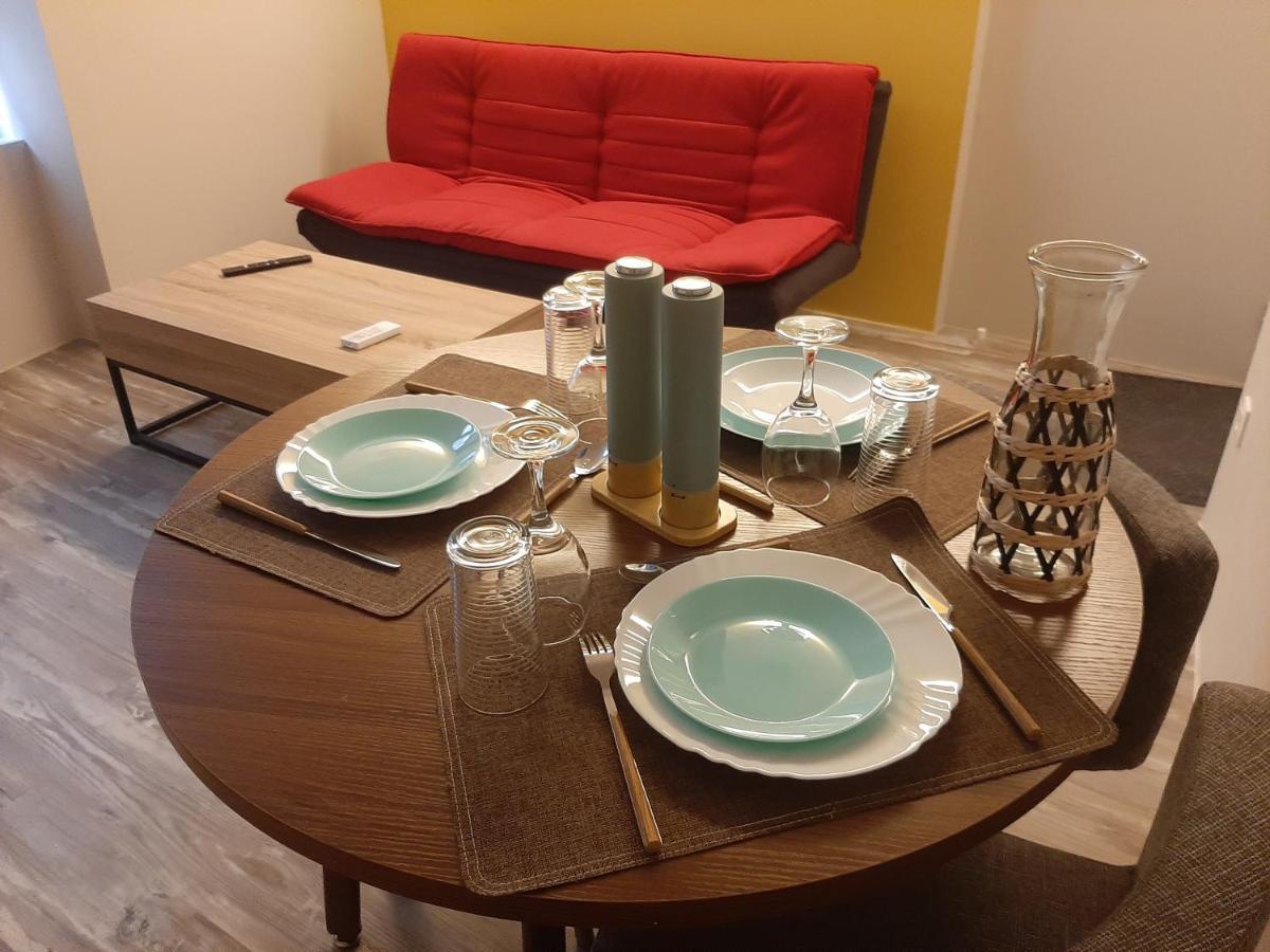 3 Apt T2 Cosy De 40 A 50 M2 Ideal Pour Un Deplacement Pro " Les Iris " Bourg-Saint-Andéol Eksteriør bilde