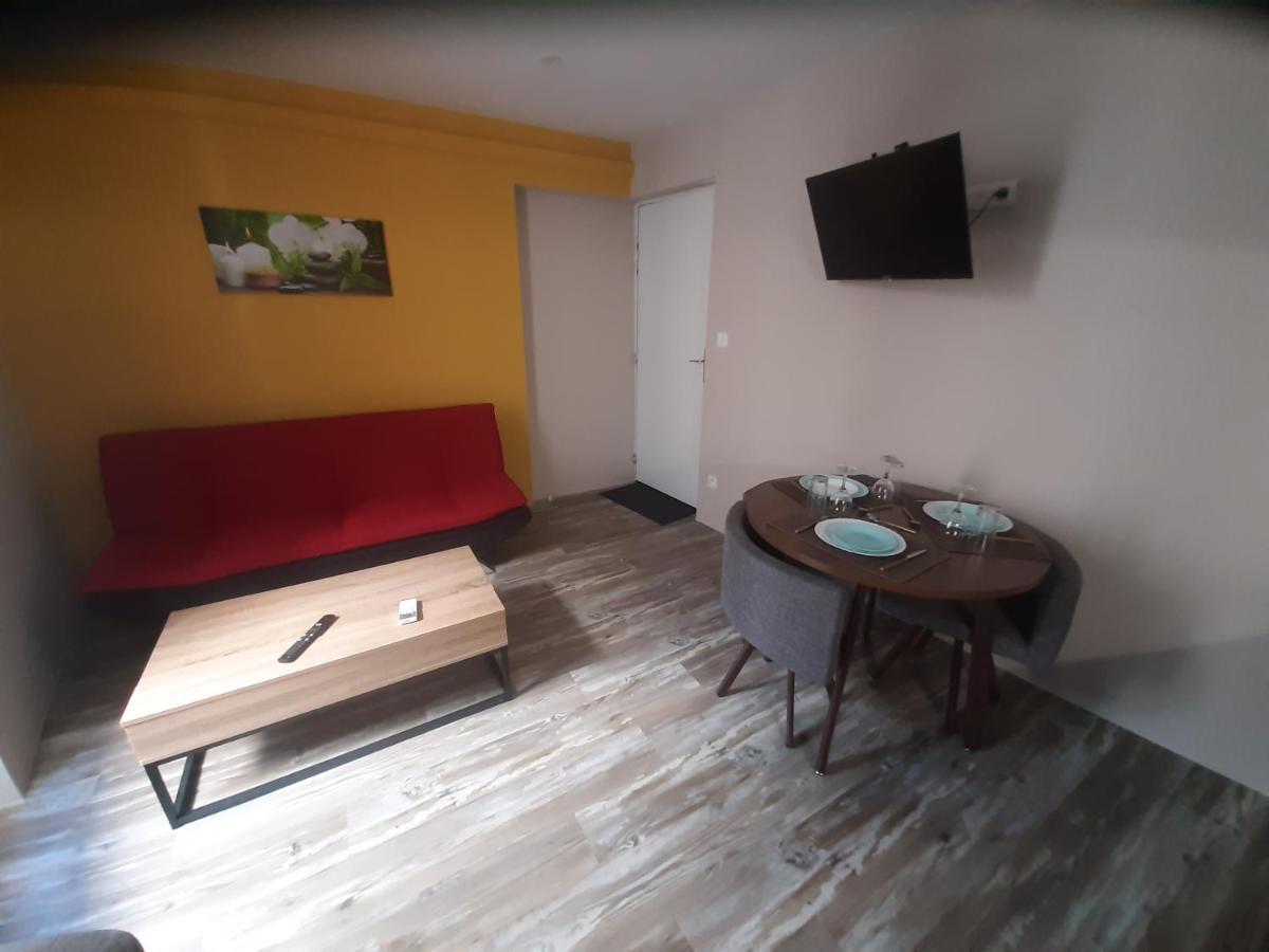 3 Apt T2 Cosy De 40 A 50 M2 Ideal Pour Un Deplacement Pro " Les Iris " Bourg-Saint-Andéol Eksteriør bilde